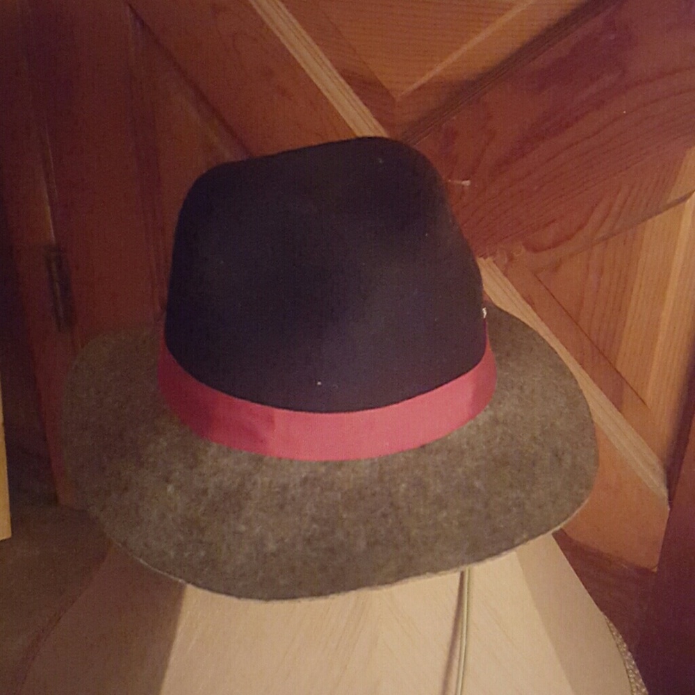 A 100percent wool hat from juicy couture